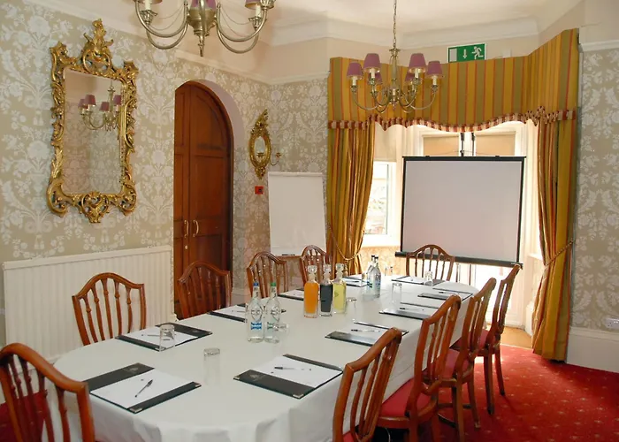 Woodlands Hotel